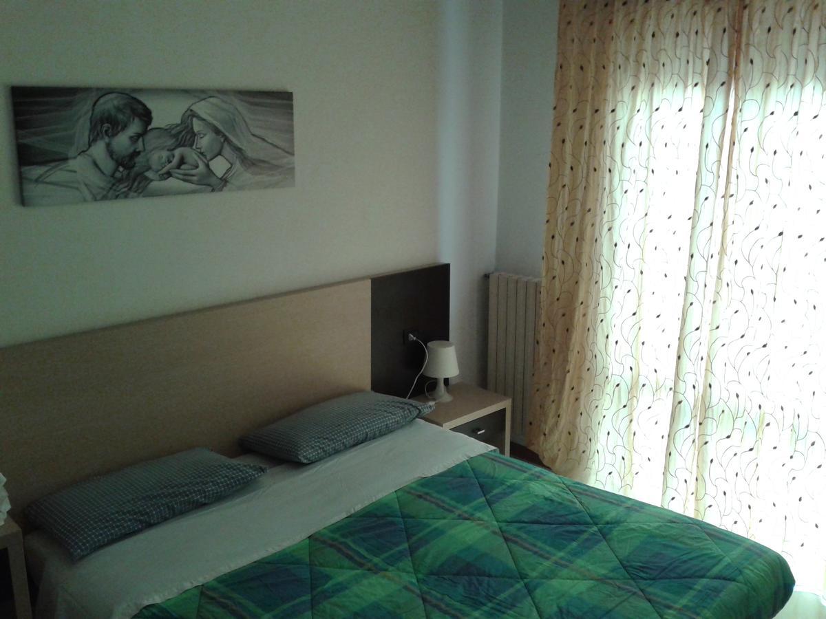 Residence Monaco Appartamenti Ріміні Номер фото