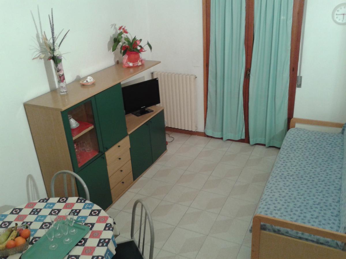 Residence Monaco Appartamenti Ріміні Екстер'єр фото